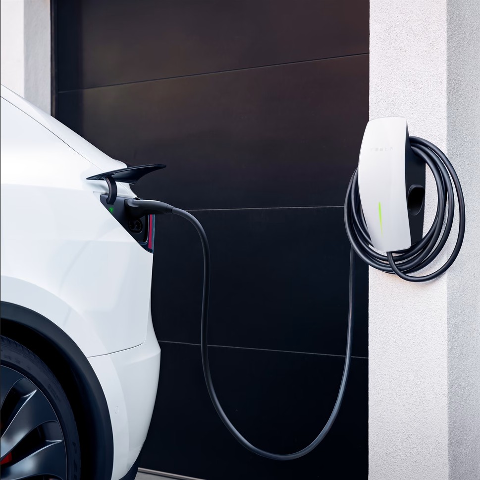 Tesla Wall Connector Gen 3 ev garajı elektrikli araç şarj çözümü